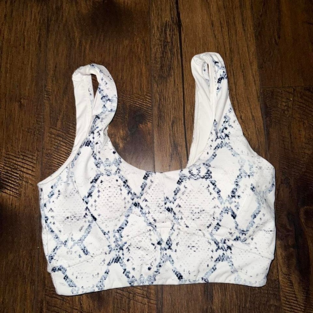 Varley Lets Go‎ Elsie Sports Bra Size Small NWOT